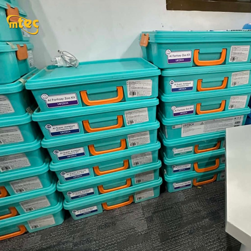 Học sinh MTEC và một buổi “chạm” vào công nghệ