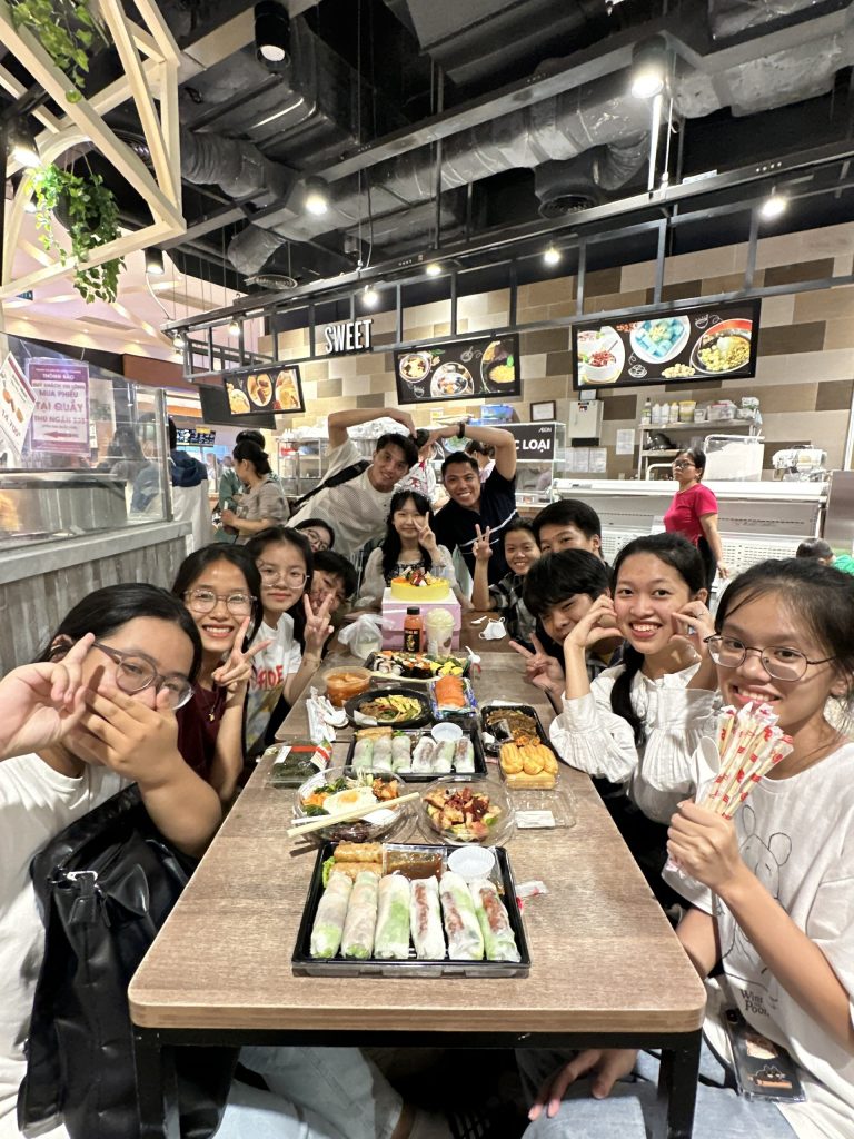 Hoạt động trải nghiệm tại TP. Hồ Chí Minh – Học mà chơi, chơi mà học cùng MTEC